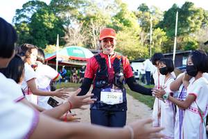 BIB: 2106
                            <button type="button" onclick="openModal(18988821)" class="btn btn-primary btn-sm float-right btn-popup" data-toggle="modal" data-target=".modal-high-quality">
                        <i class="fas fa-shopping-cart"></i> Add to Cart
                    </button>
                                            <button type="button" onclick="isThisMe(18988821, true)" class="btn btn-success btn-sm float-right btn-popup btn-isme hidden" data-toggle="tooltip" data-placement="bottom" title="นี่คือรูปของคุณใช่ไหม คลิกที่นี่เพื่อเอาเข้าอัลบั้ม">
                        <i class="fas fa-plus"></i> Add to album
                    </button>
                    <button type="button" onclick="isThisMe(18988821, false)" class="btn btn-warning btn-sm float-right btn-popup btn-isnotme hidden">
                        <i class="fas fa-ban"></i> Remove from album
                    </button>